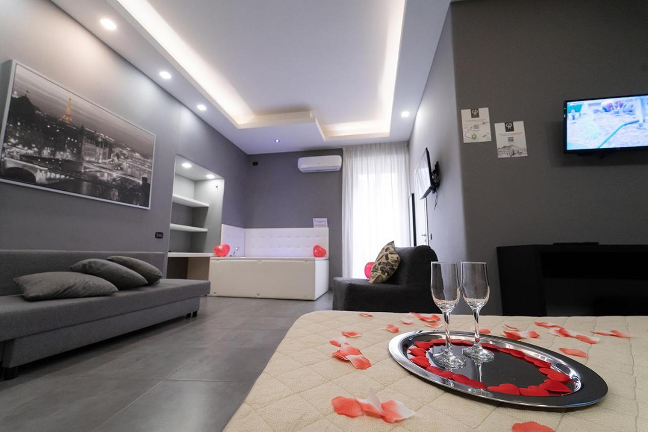 מלון Royal House Napoli Centro, By Clapa Group מראה חיצוני תמונה