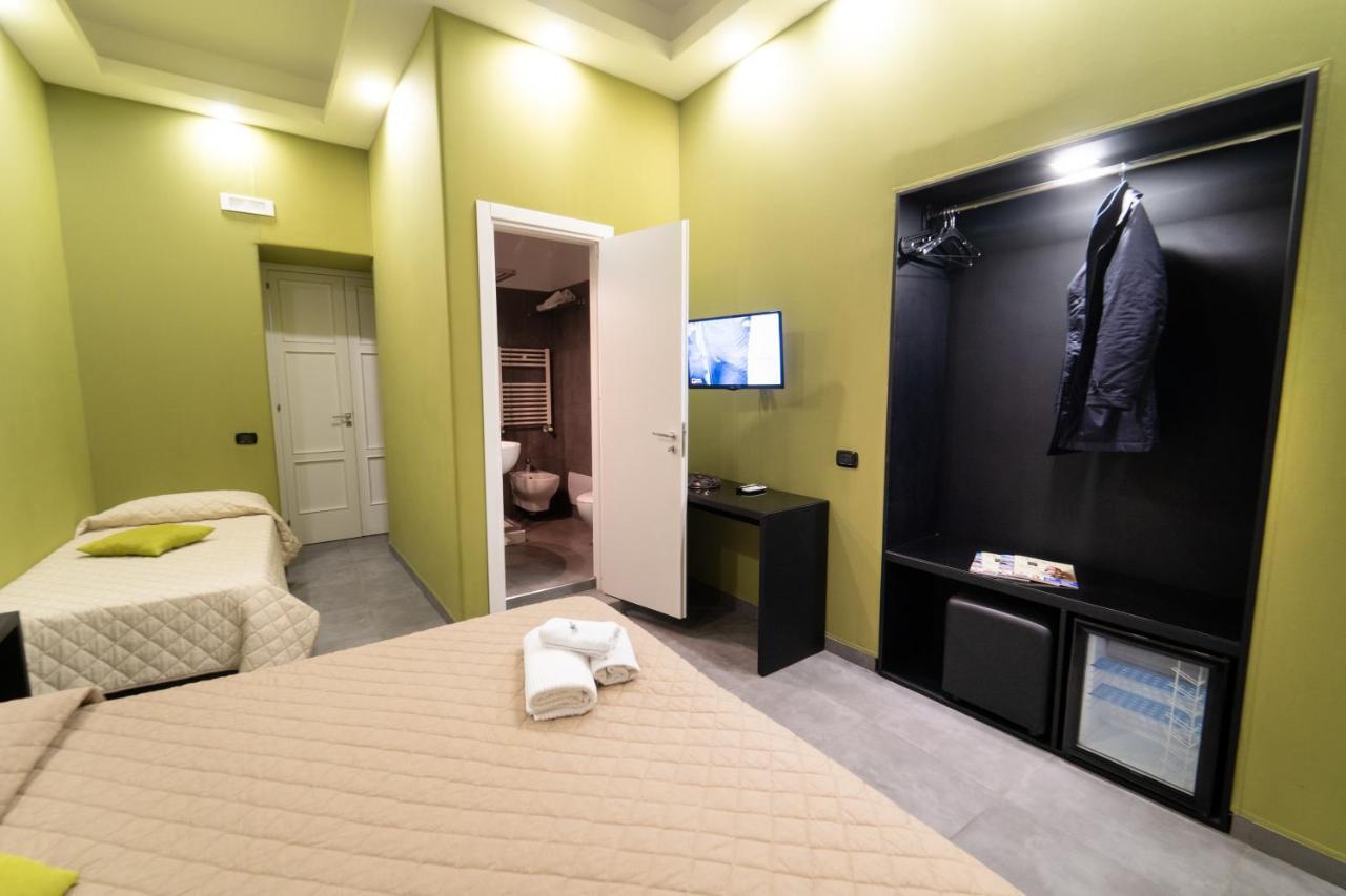 מלון Royal House Napoli Centro, By Clapa Group מראה חיצוני תמונה