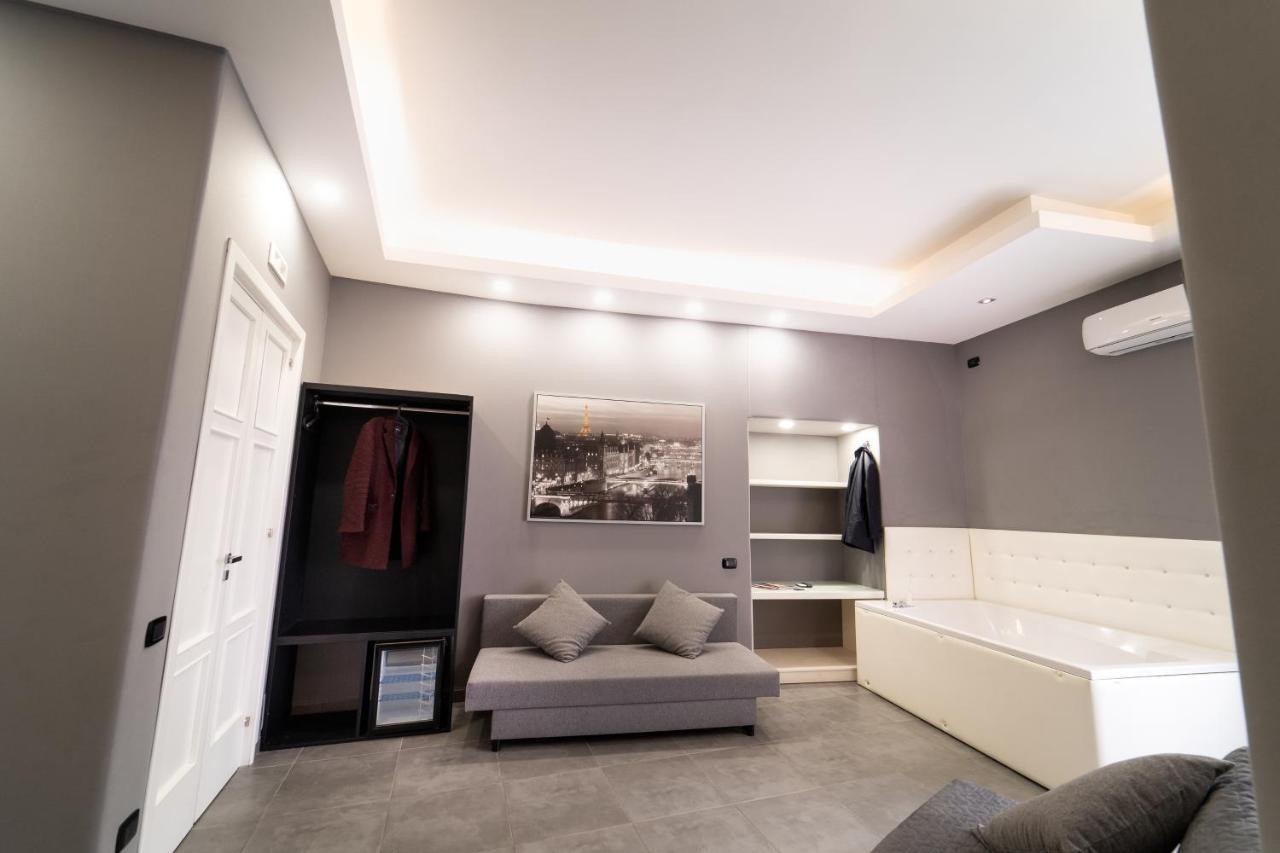 מלון Royal House Napoli Centro, By Clapa Group מראה חיצוני תמונה