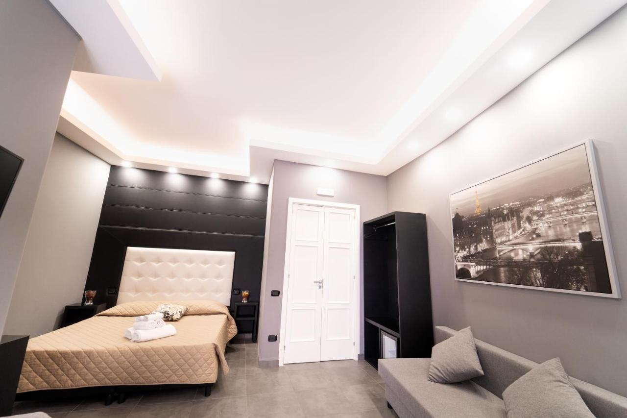מלון Royal House Napoli Centro, By Clapa Group מראה חיצוני תמונה