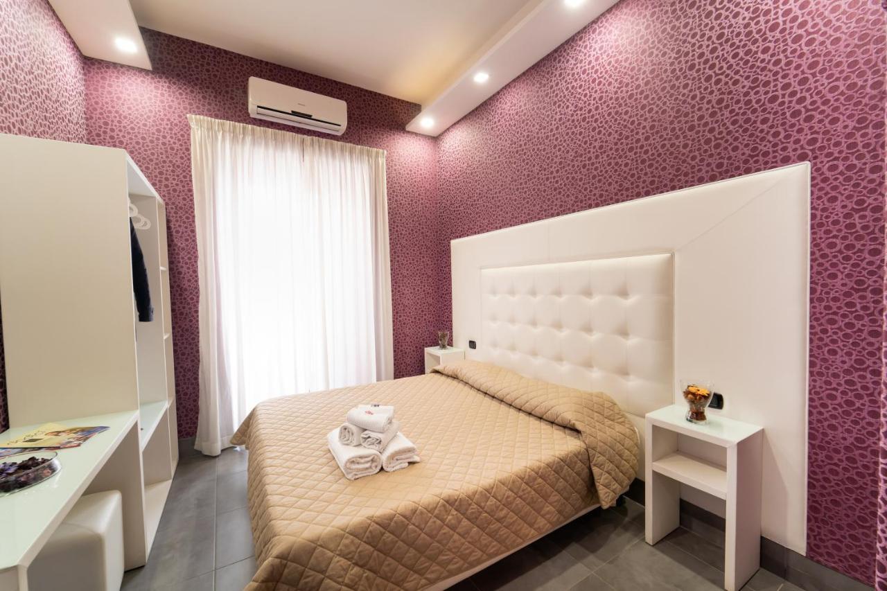 מלון Royal House Napoli Centro, By Clapa Group מראה חיצוני תמונה